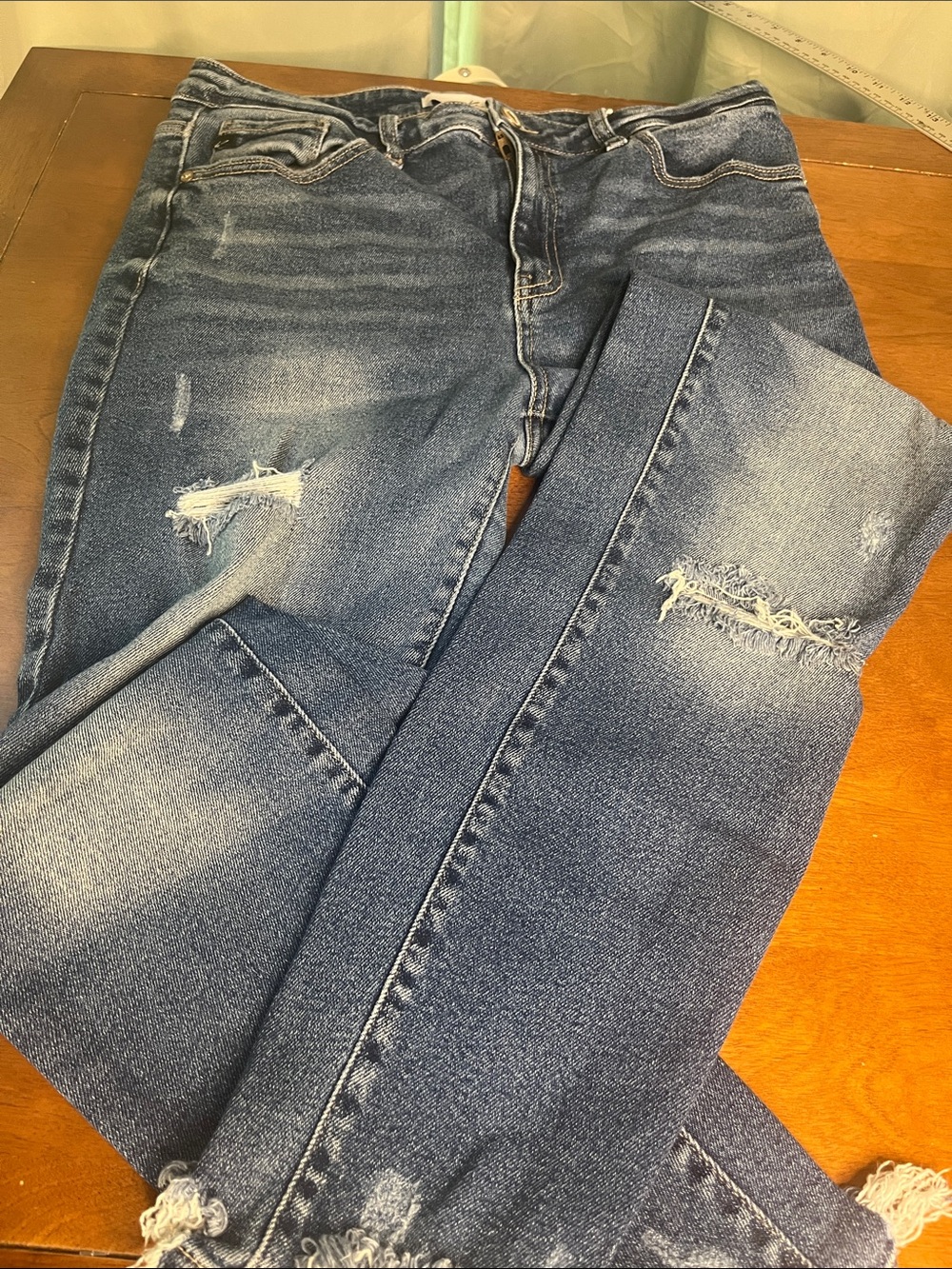 KanCan Skinny Distressed Mid-Blue Jeans for Women 13 30